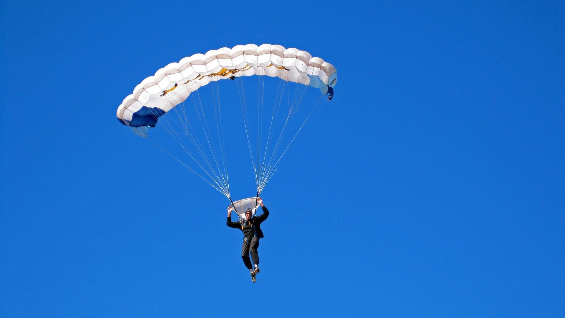 体育创新赛事激发青年群体参与热情，体育创新举措